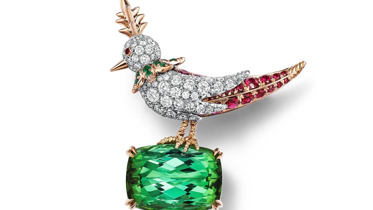 Tiffany & Co. presenta una versión muy mexicana de su icónico broche ‘Bird on a Rock’