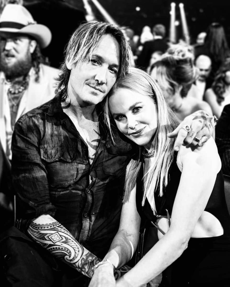 Nicole Kidman y Keith Urban tienen dos hijas en común, Sunday Rose, de 17 años, y Faith Margaret, de 14. 