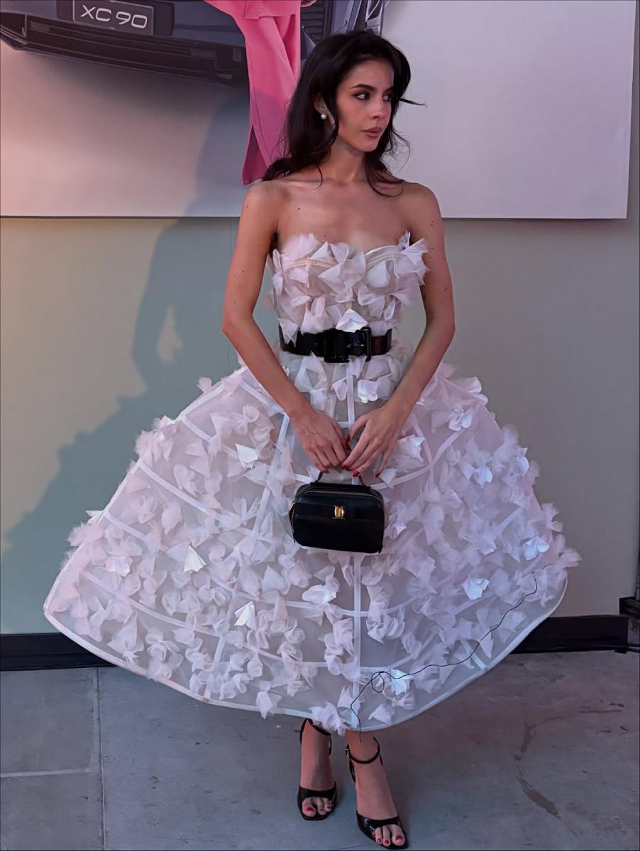 Ana Paula Capetillo en el desfile de Raquel Orozco.