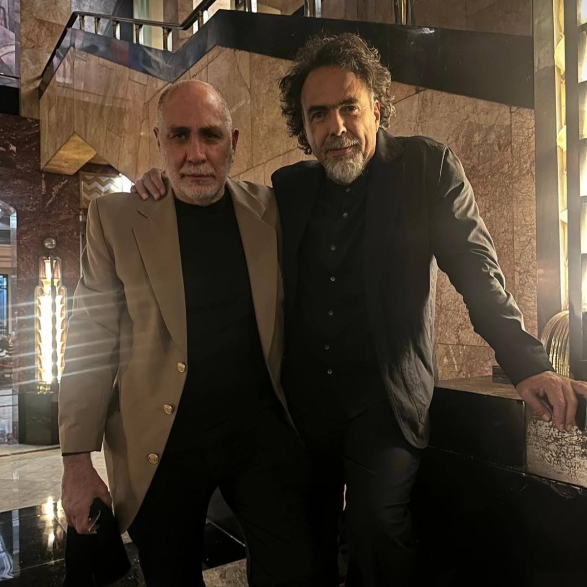 Alejandro González Iñárritu invitó al escenario de Bellas Artes a Guillermo Arriaga.