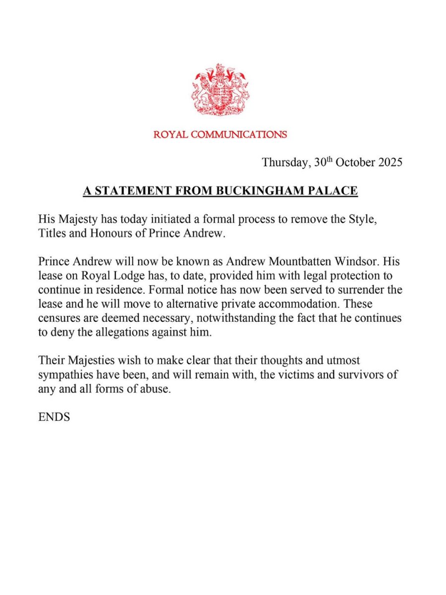 El comunicado del Palacio de Buckingham que notificó la histórica decisión sobre el príncipe Andrés. 