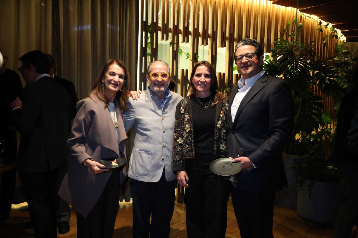Puntarena celebró 25 años de servicio.  