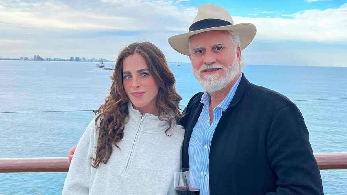 Bernardo Bosch fue señalado de pactar el triunfo de su hija Fátima en el certamen de Miss Universo.