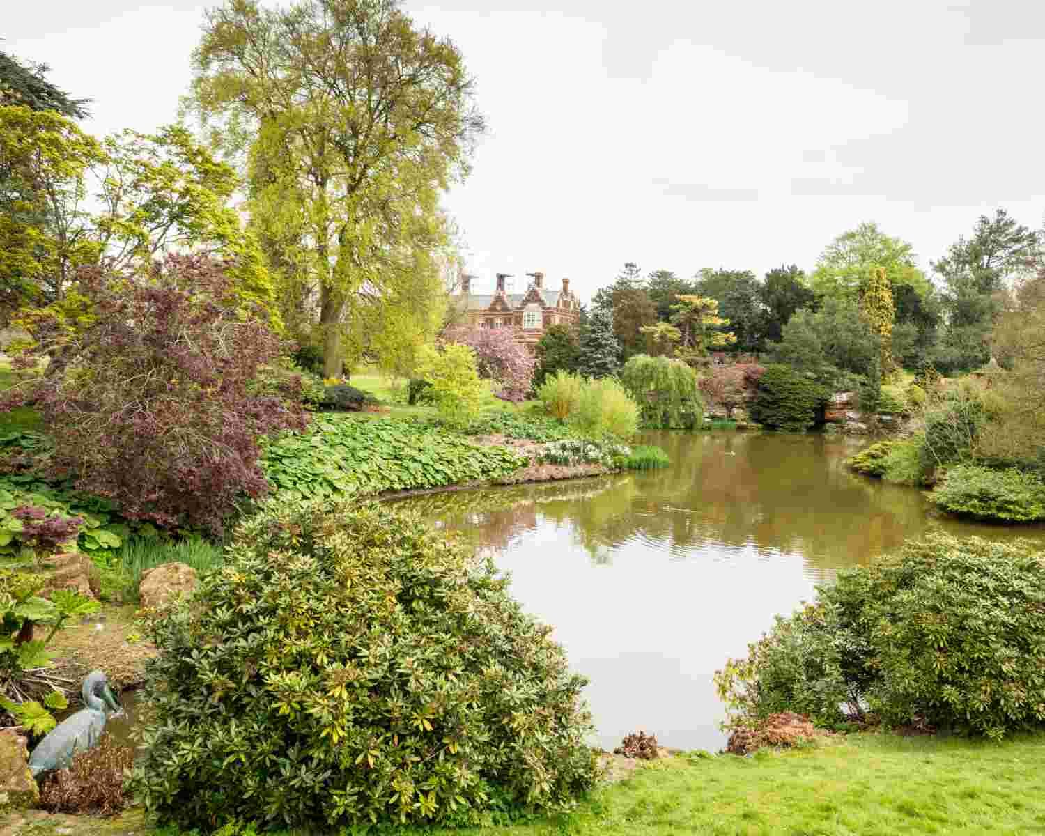 Vista de la casa y los jardines, Sandringham House, residencia de campo de la reina Isabel II en Norfolk, Reino Unido.