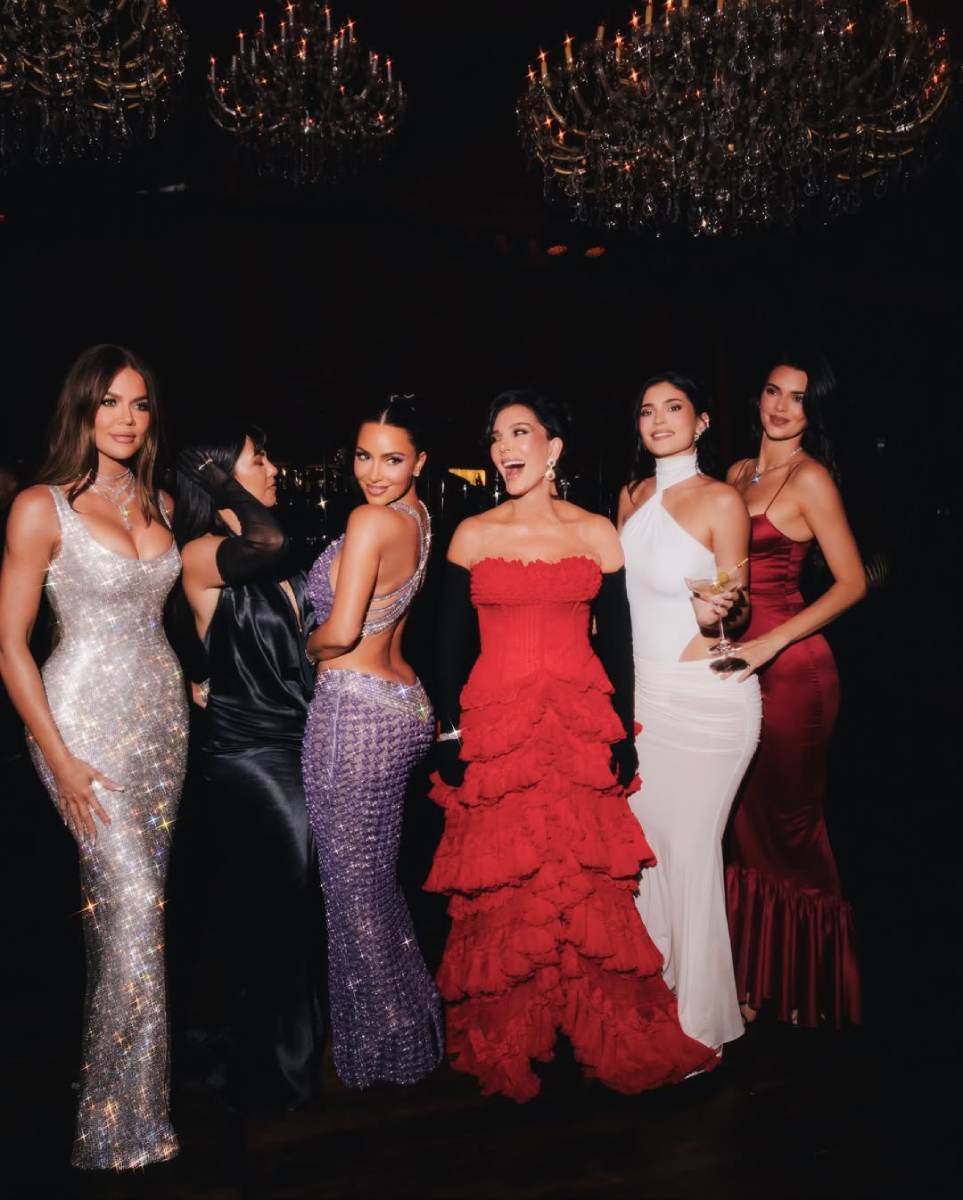 La fiesta por los 70 años de Kris Jenner se realizó en la mansión de Jeff Bezos ubicada en Beverly Hills.