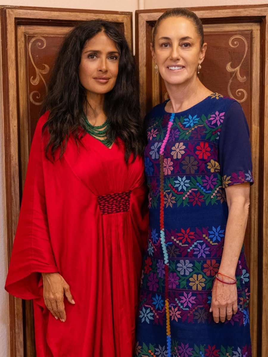 La presidenta Claudia Sheinbaum se reunió con la actriz y productora veracruzana, Salma Hayek.