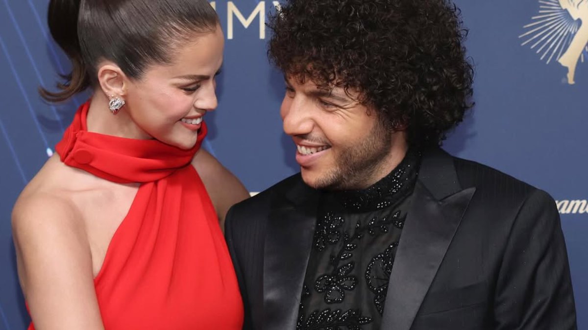 ¿Se enfrió su amor? Esta es la supuesta incomodidad que mostró Benny Blanco con Selena Gomez en partido de los Lakers ¿Se enfrió su amor? Esta es la supuesta incomodidad que mostró Benny Blanco con Selena Gomez en partido de los Lakers
