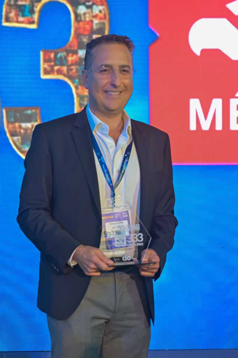Simón Cohen.