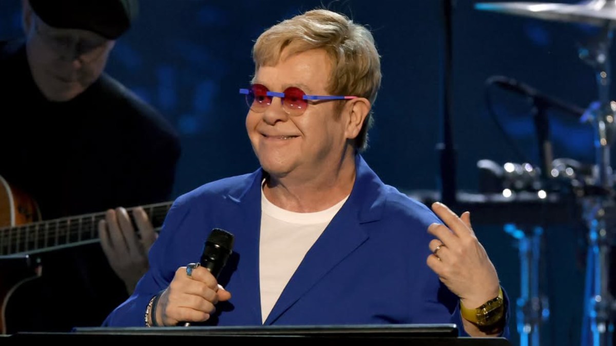 Así enfrenta Elton John la pérdida de visión en un ojo mientras lucha por salvar el otro