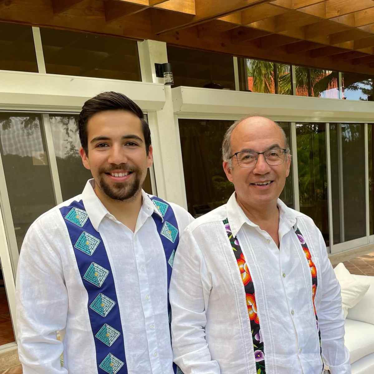 Luis Felipe con su papá, Felipe Calderón.