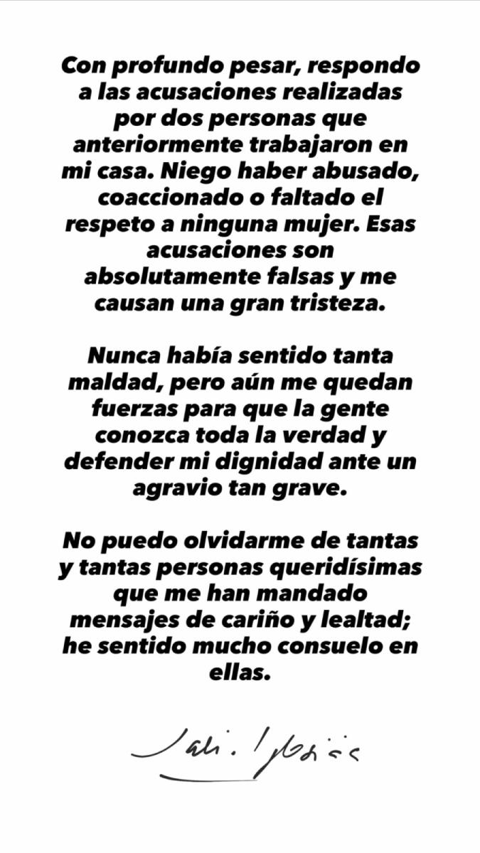 Mensaje de defensa de Julio Iglesias.