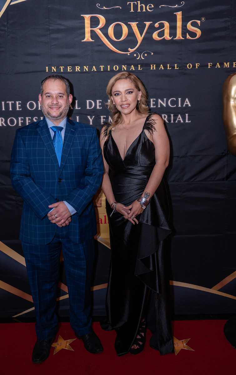 Gerardo Morales y Abi Abundes.