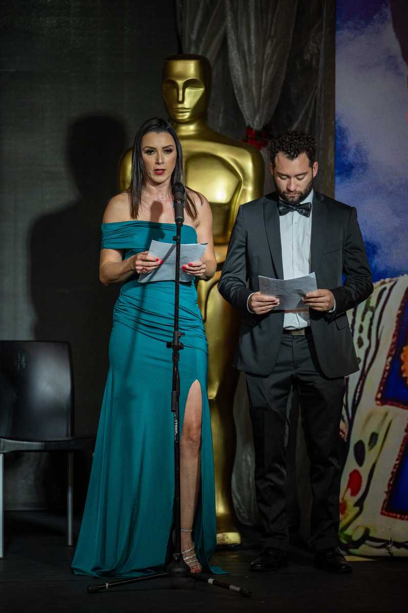 Mariana Santiago y Diego Suárez.