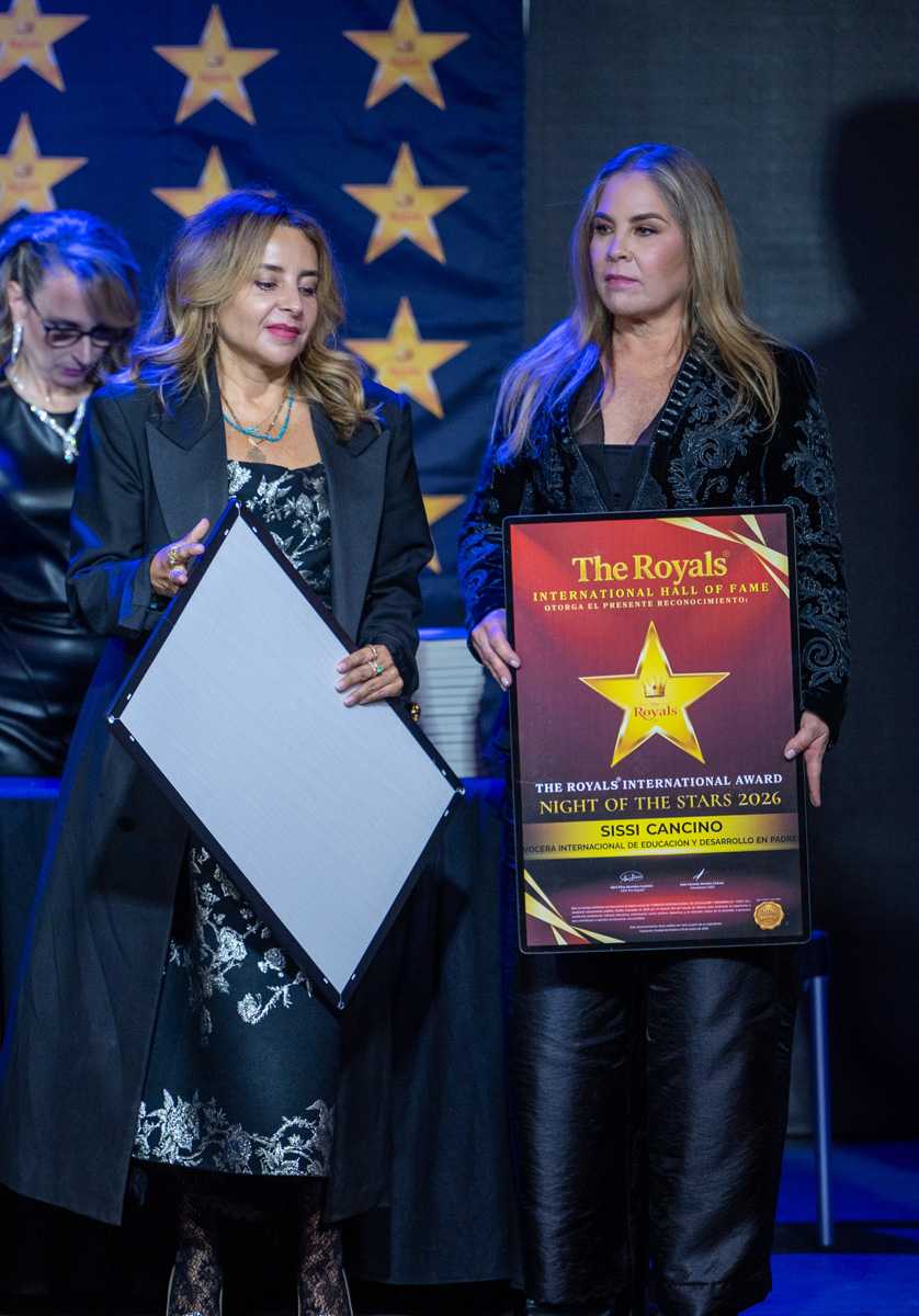 Luisa Serna y Sissi Cancino.