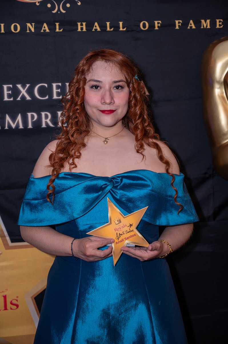 Analí Santos.