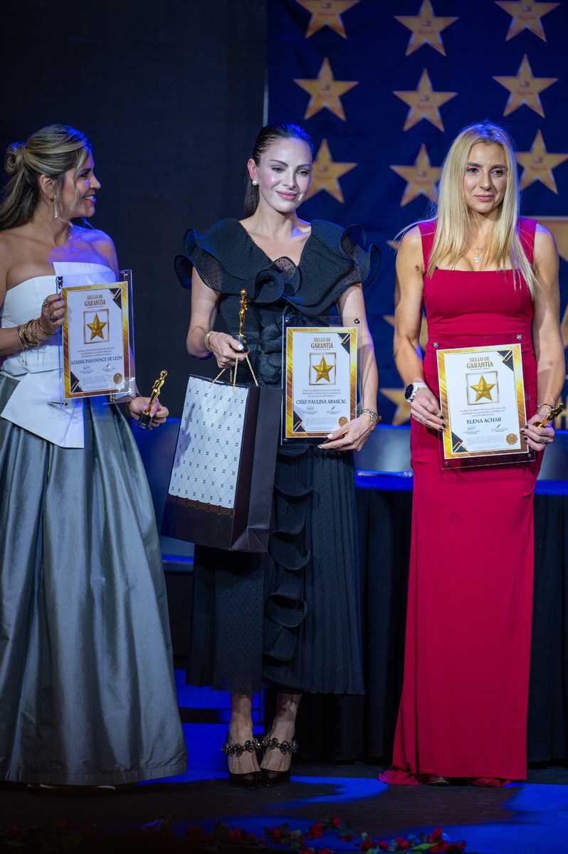 Asarusha Ponce de León, Paulina Abascal y Elena Achar.