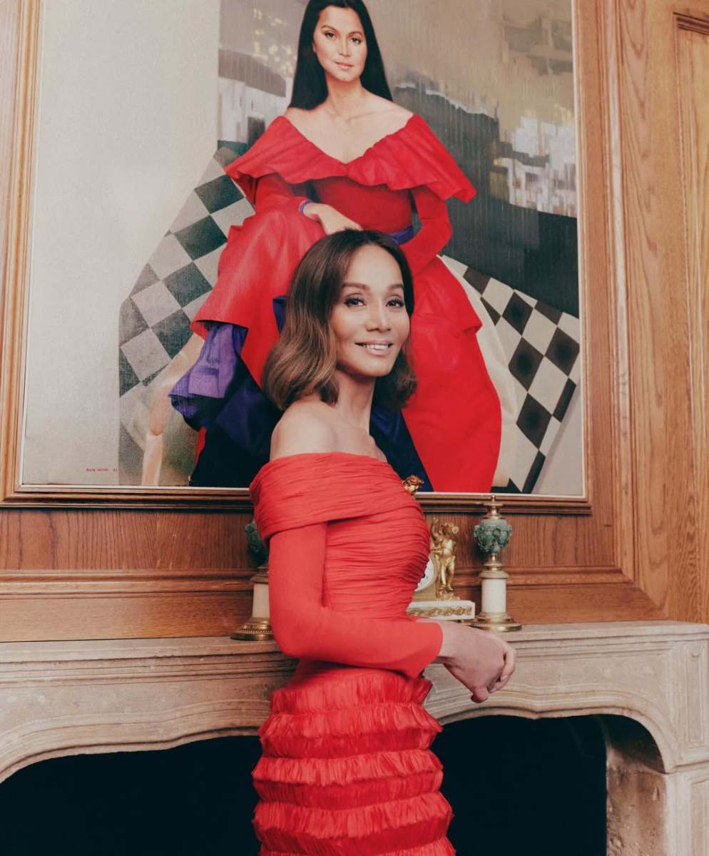 Isabel Preysler no se ha pronunciado públicamente sobre la polémica que enfrenta Julio Iglesias.