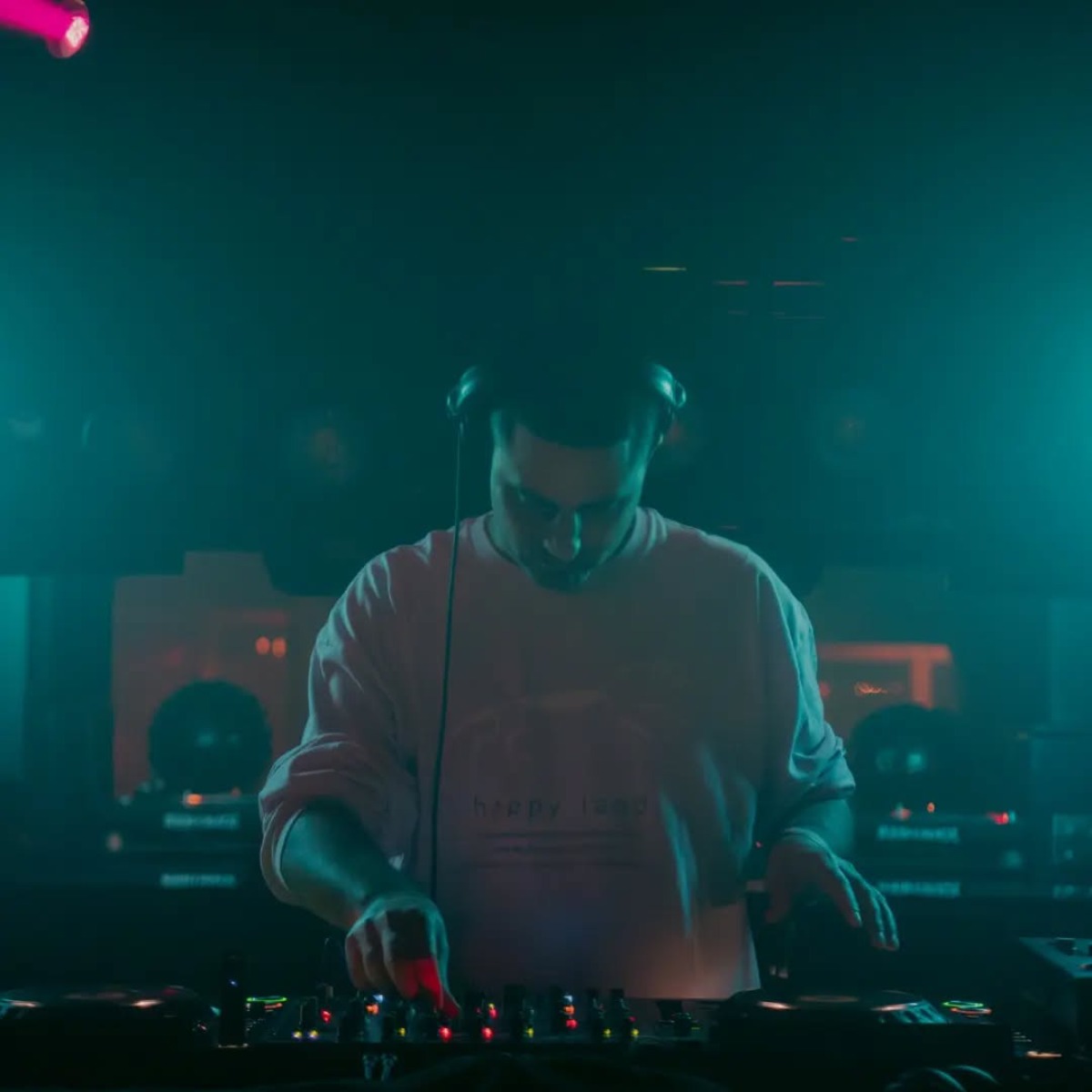 Julio Mario Santo Domingo III se ha abierto paso en la música como DJ.