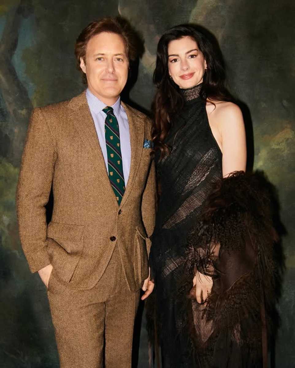 David Lauren  y Anne Hathaway. 
