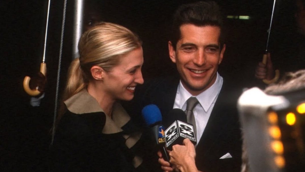 La suma de factores que habría desencadenado el accidente fatal de John F. Kennedy Jr. y Carolyn Bessette