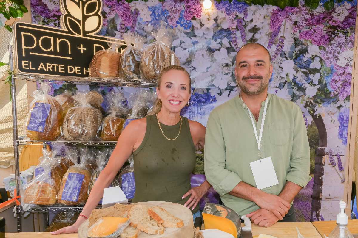 Lucia Kuri y Guy Semavaine.