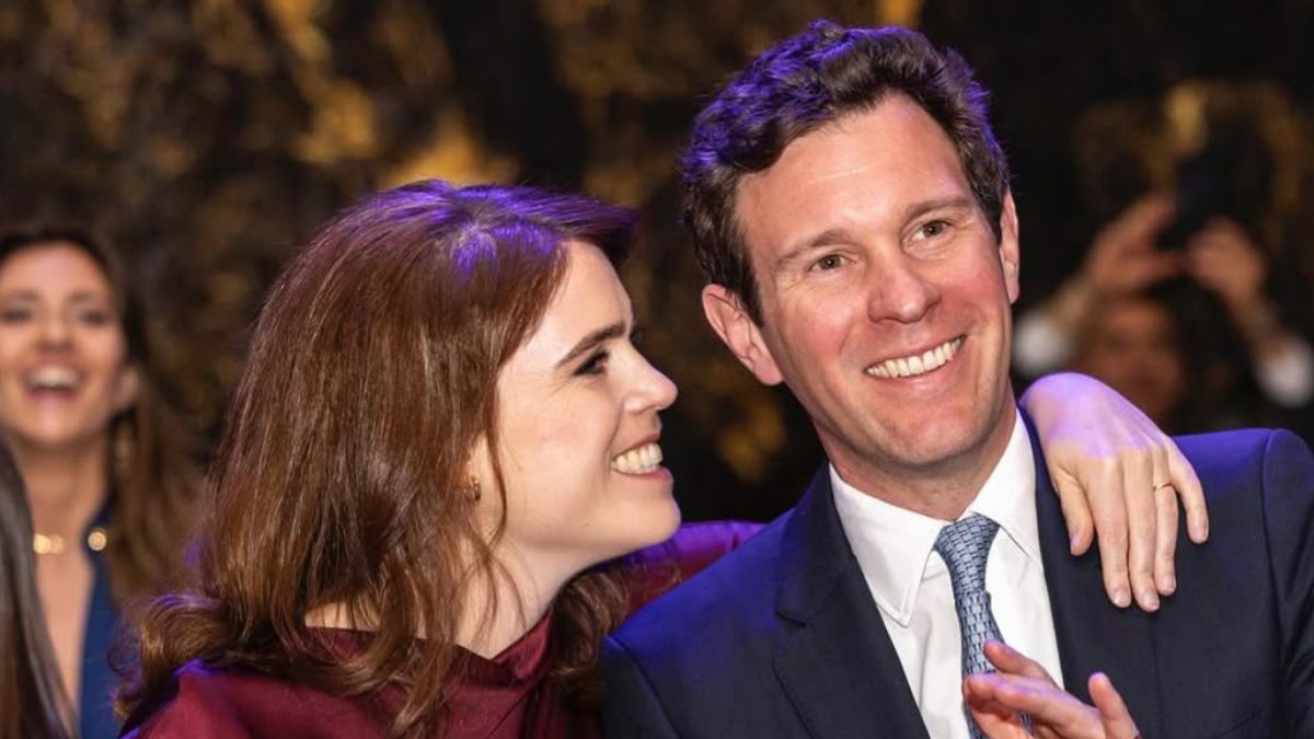 Postura del esposo de Eugenia de York sobre escándalo del expríncipe Andrés y la posibilidad de que su suegra, Sarah Ferguson, se mude con ellos Postura del esposo de Eugenia de York sobre escándalo del expríncipe Andrés y la posibilidad de que su suegra, Sarah Ferguson, se mude con ellos