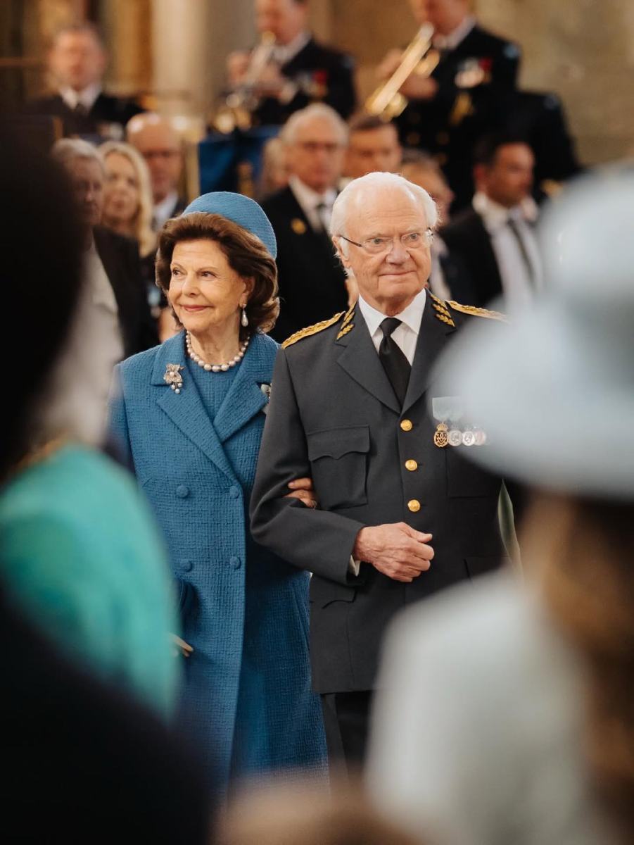 Silvia y el rey Carlos Gustavo en la celebración por el cumpleaños del monarca.