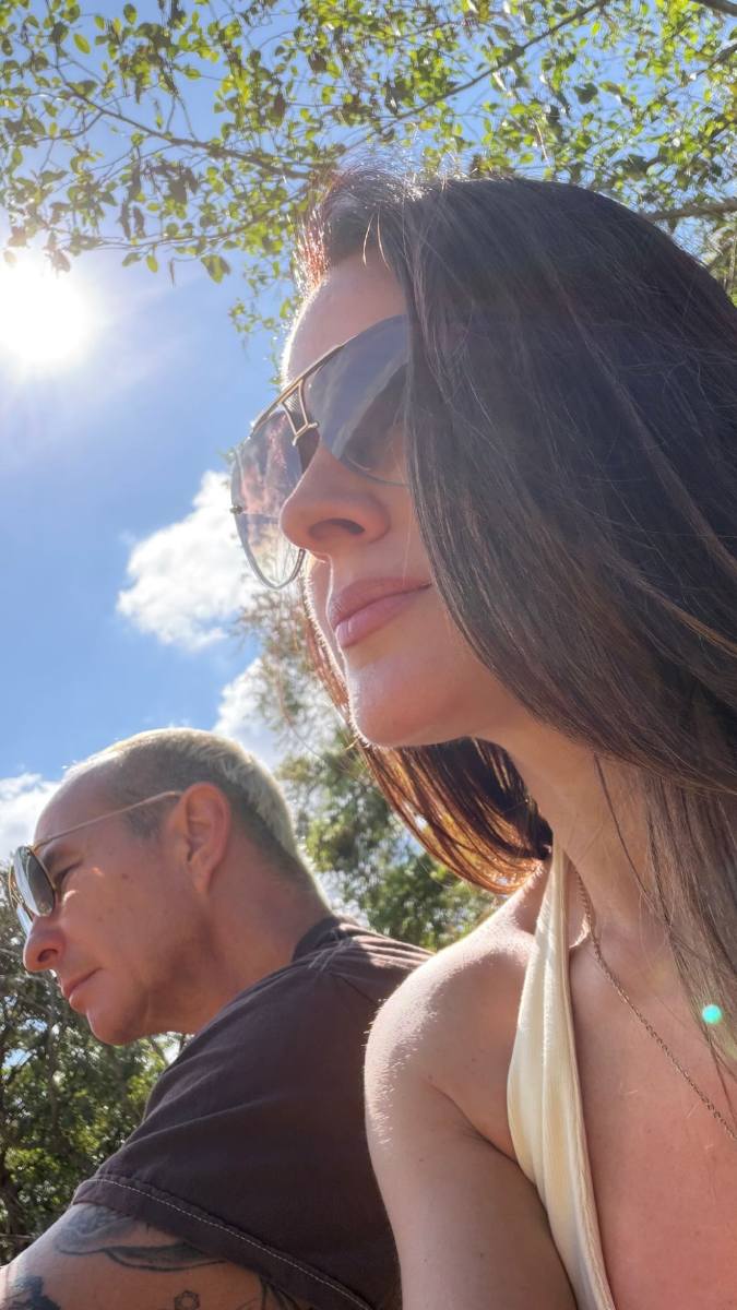 Erik Rubín y su novia Geraldine Zárate en su viaje por Guatemala.