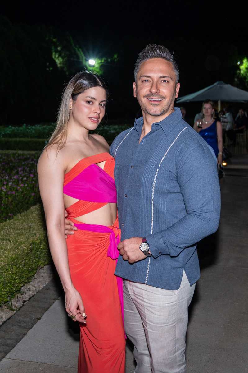 Paola Backhoff y Alex Bisogno.