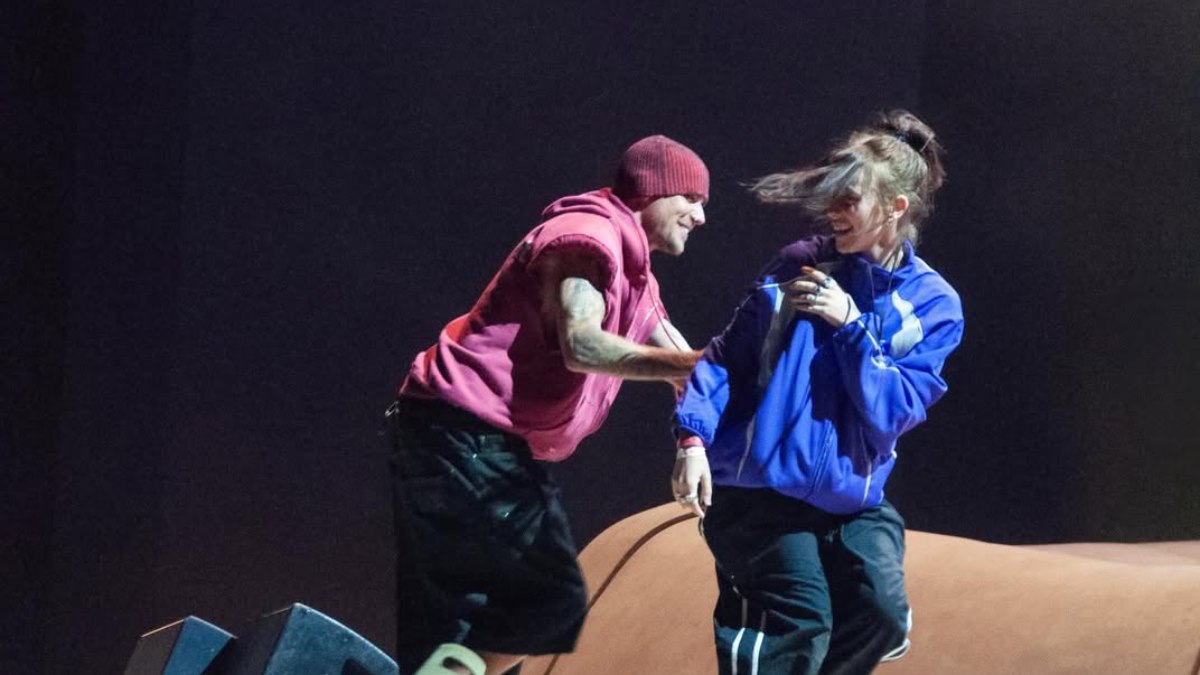 Justin Bieber invitó a Billie Eilish al escenario de Coachella.