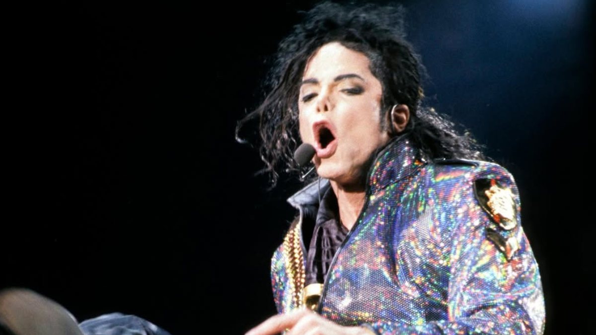 En pleno estreno de la película de Michael Jackson, surge una demanda en contra del cantante