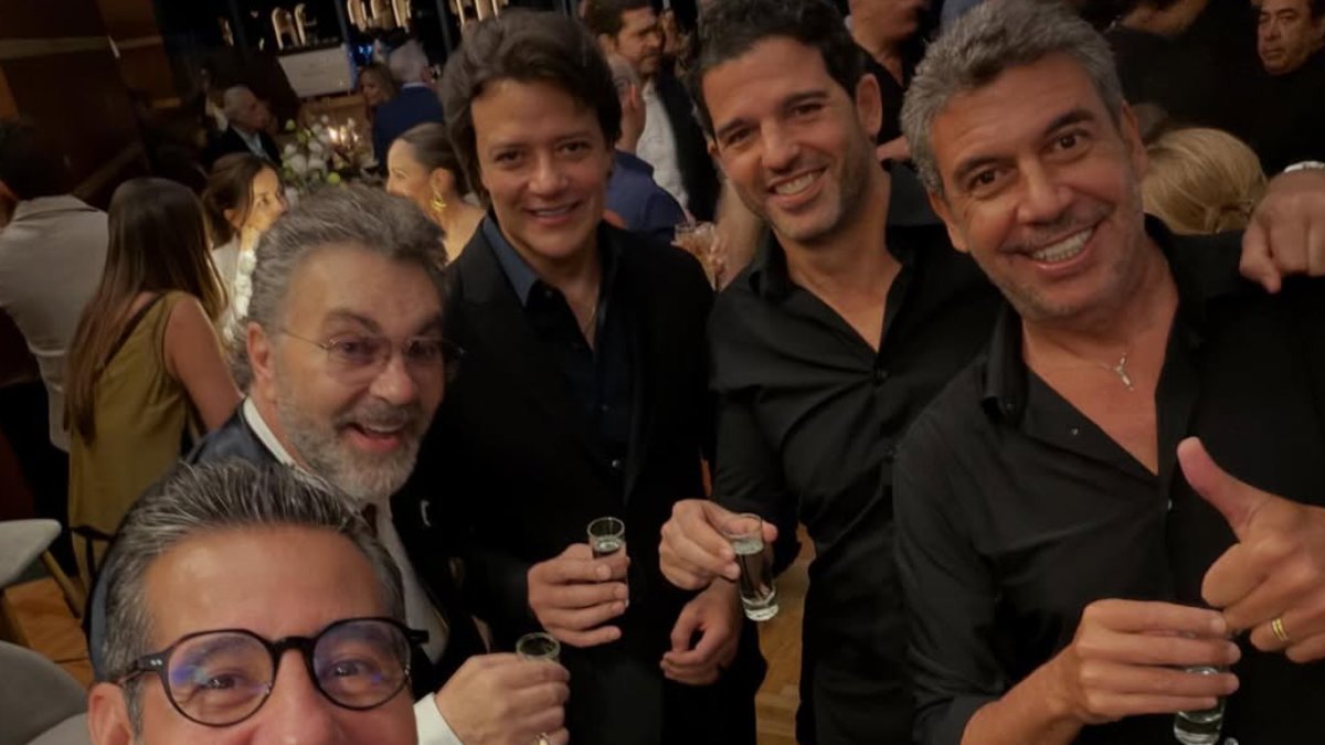 Entre música, deporte y rodeado de su familia y amigos: así celebró Arturo Elías Ayub su cumpleaños 60