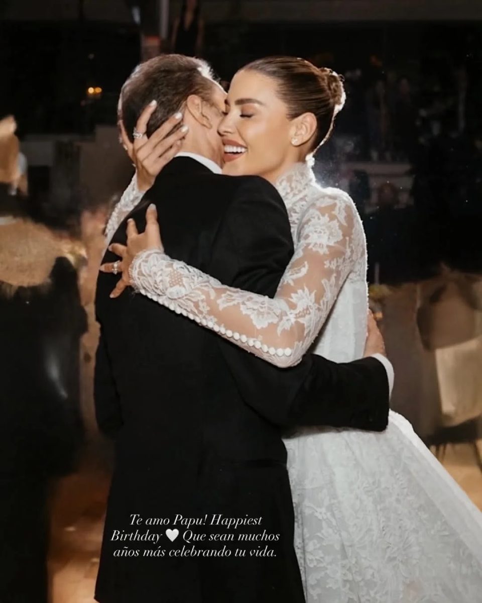 La tierna imagen que Michelle Salas publicó por el cumpleaños 56 de su papá, Luis Miguel.