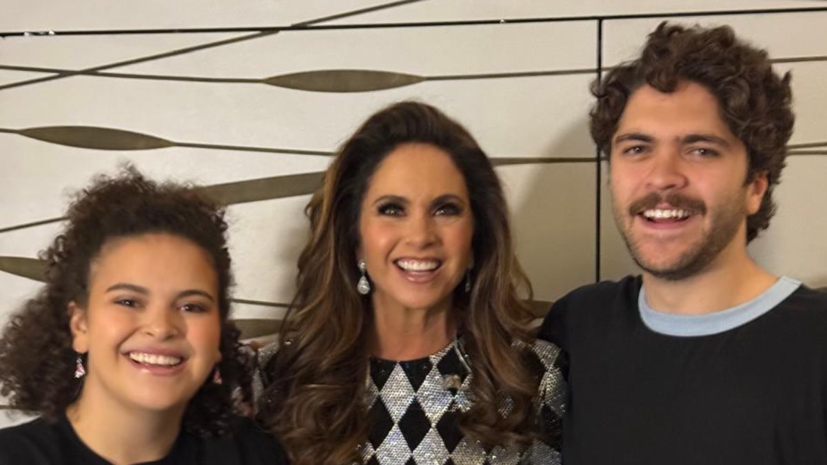 José Manuel, hijo de Lucero y Mijares, causa sensación por su atractivo físico y esta fue la reacción de la cantante