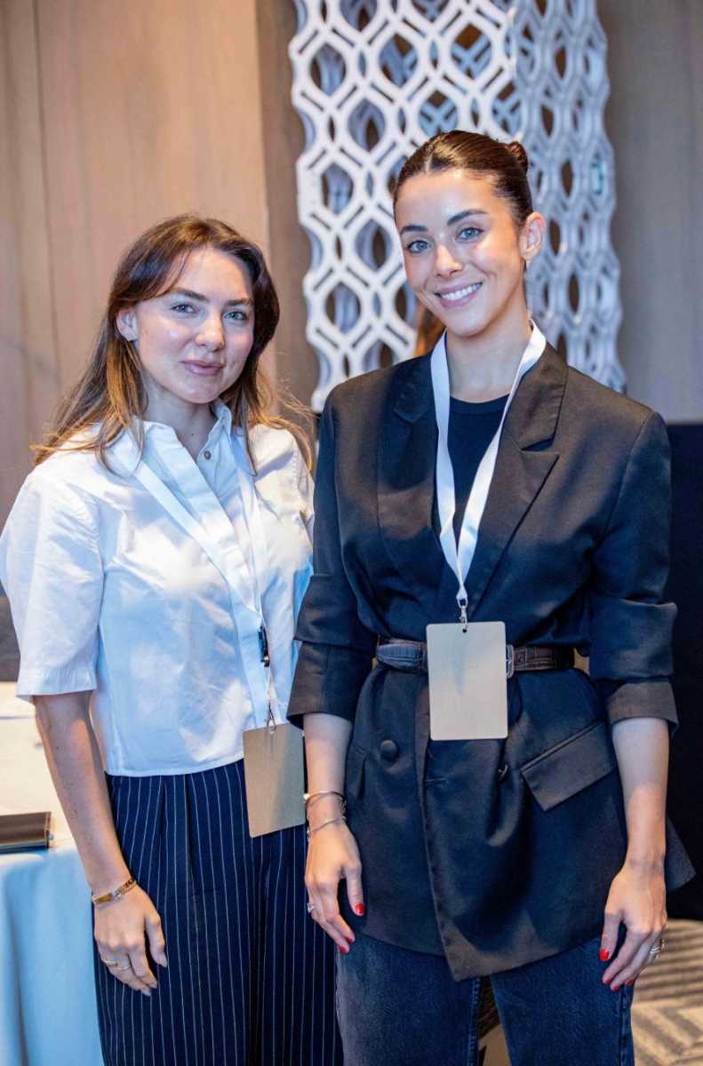 Fabiana Scionti y Victoria Hermosilla.