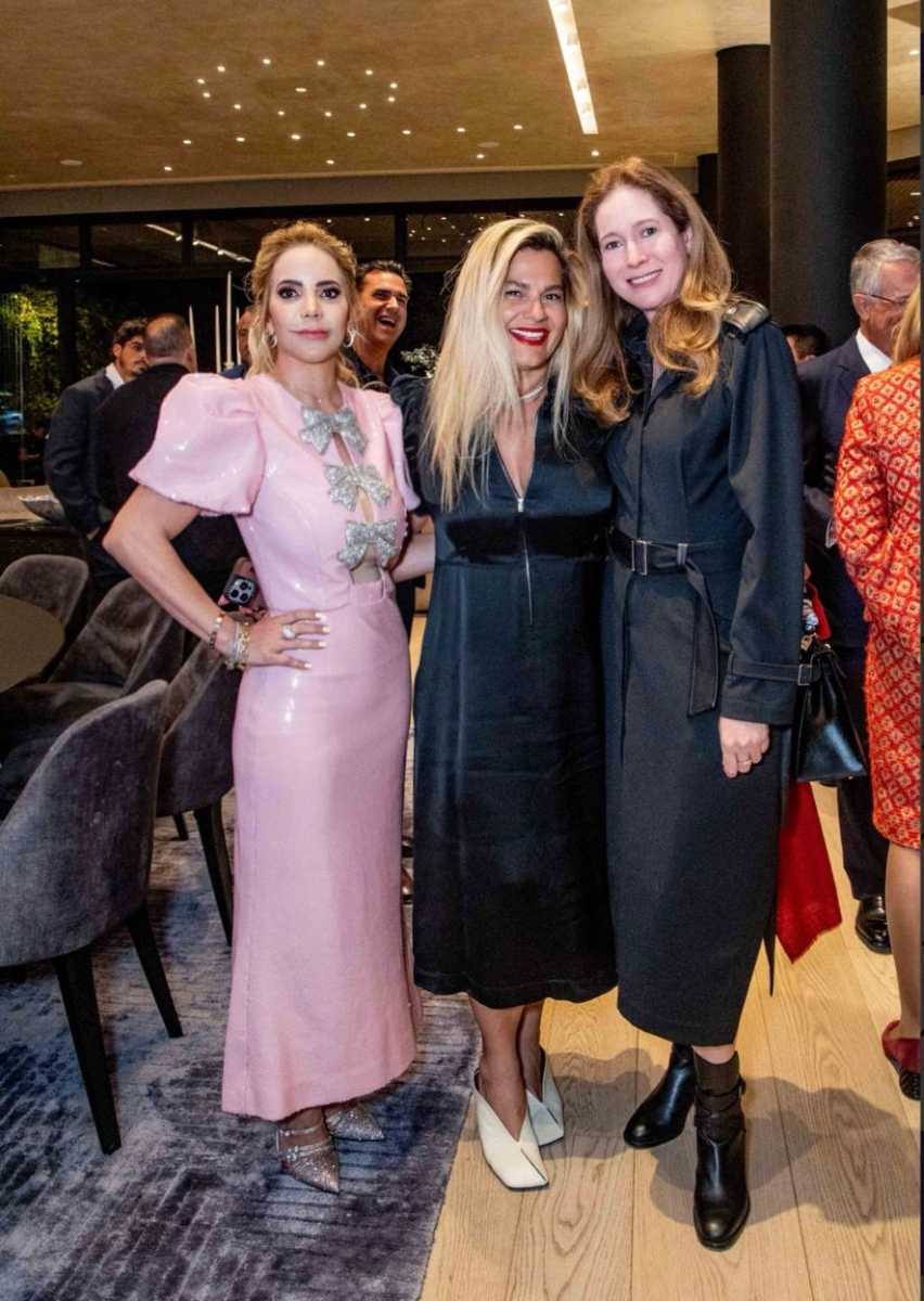 Alba Medina, Liliana Sada y Gela Gallardo.