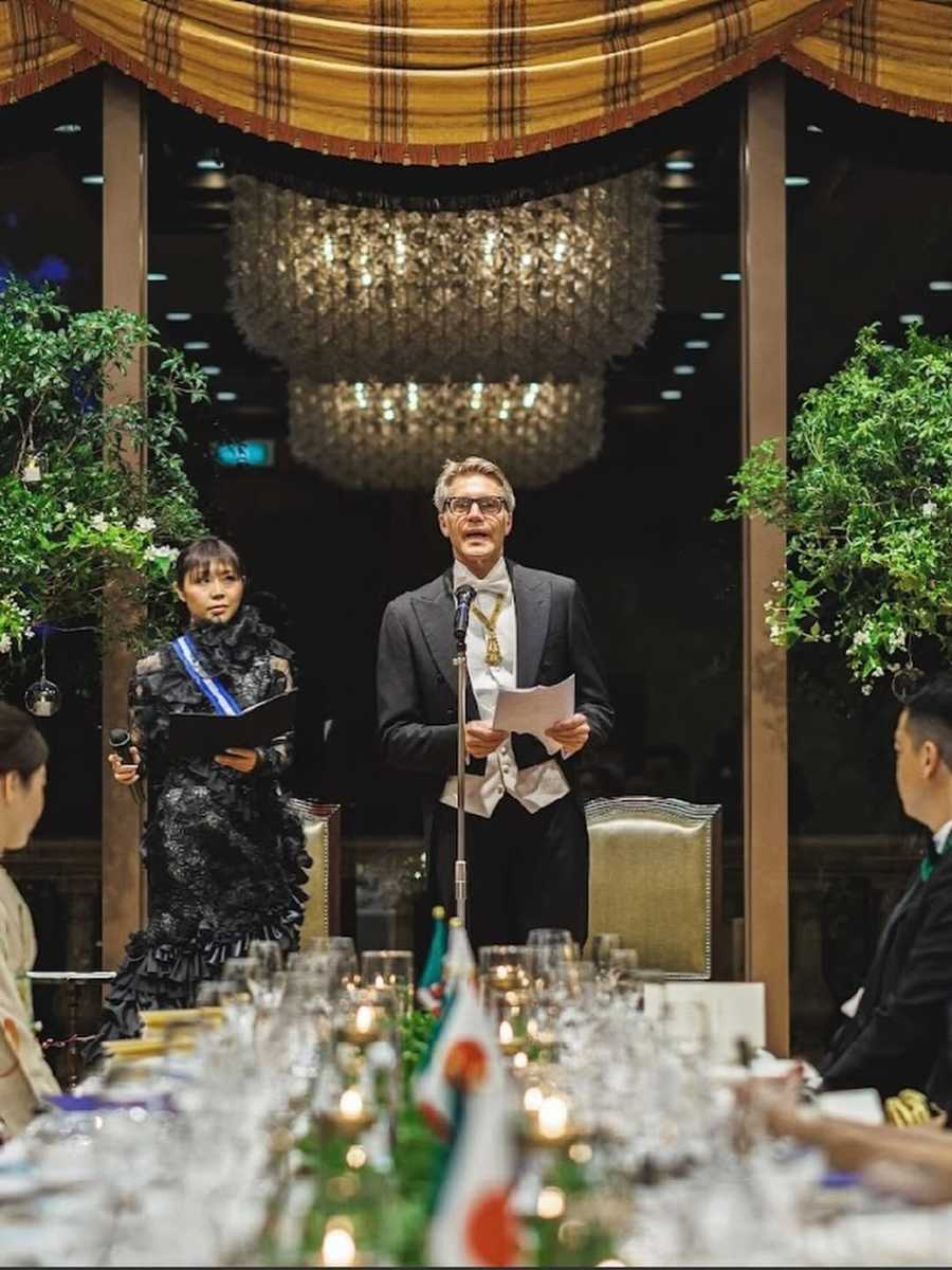 Adriana Abascal y Manuel Filiberto de Saboya en su viaje a Tokio.