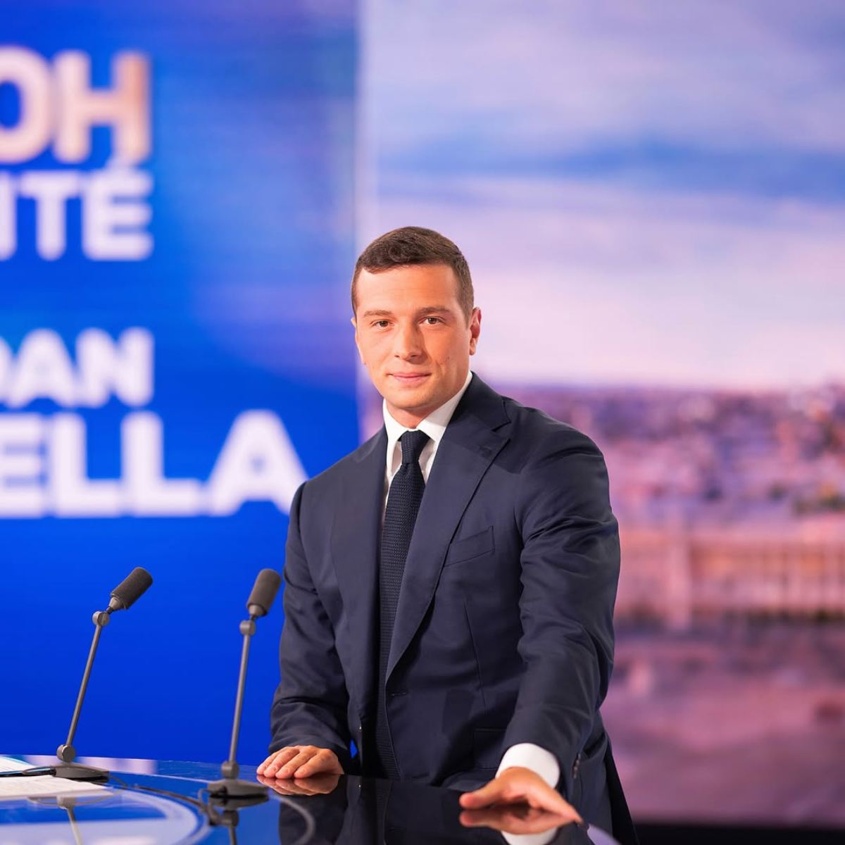 A sus 30 años, Jordan Bardella es presidente del partido francés Reagrupación Nacional.