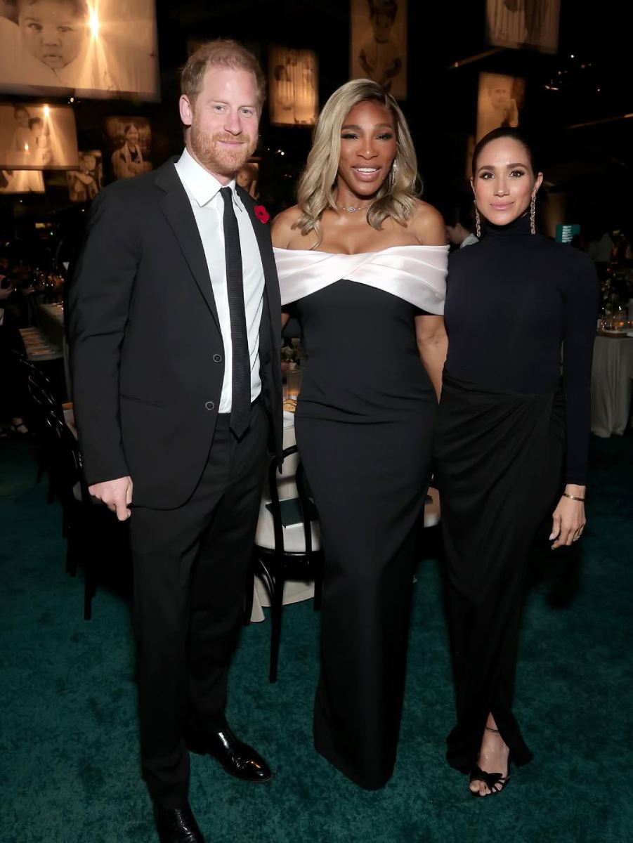 Meghan Markle también apoya a Serena Williams en eventos que realiza.