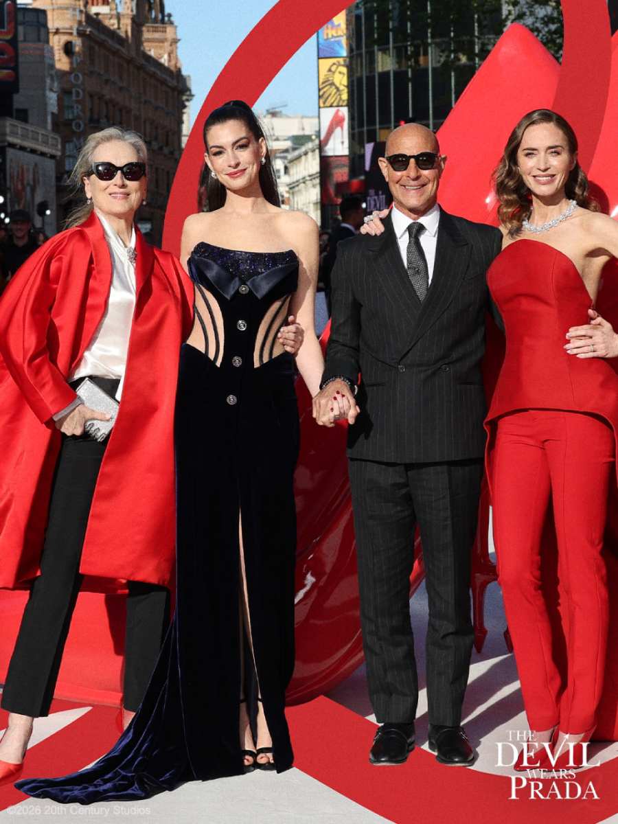 Elenco de la película 'El diablo viste a la moda 2'.