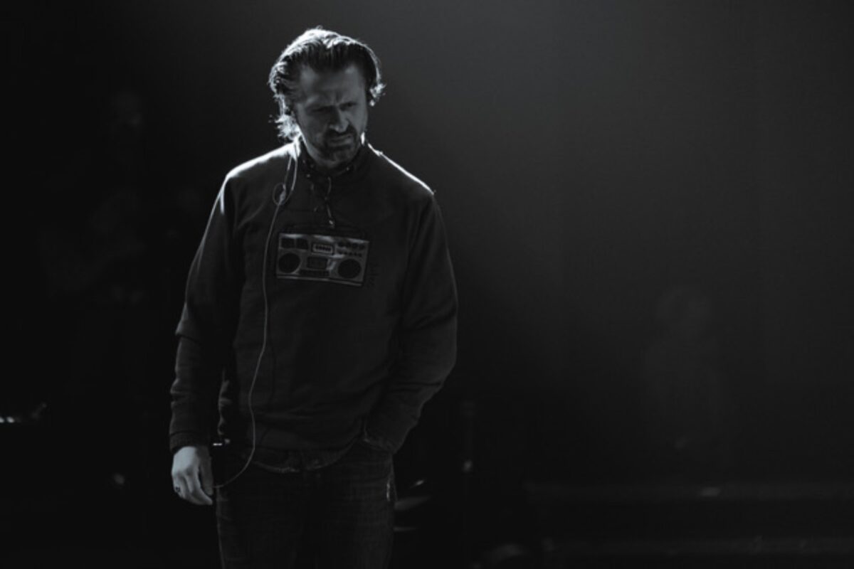 Aureo Baqueiro es compositor y productor musical, graduado de Berklee College of Music.