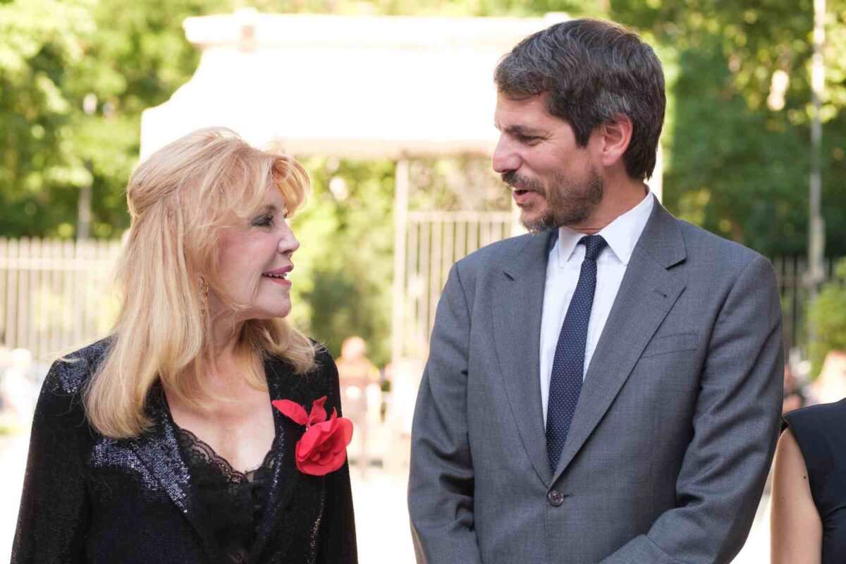 Tita Cervera continúa su recuperación en su residencia de Mas Mañanas.