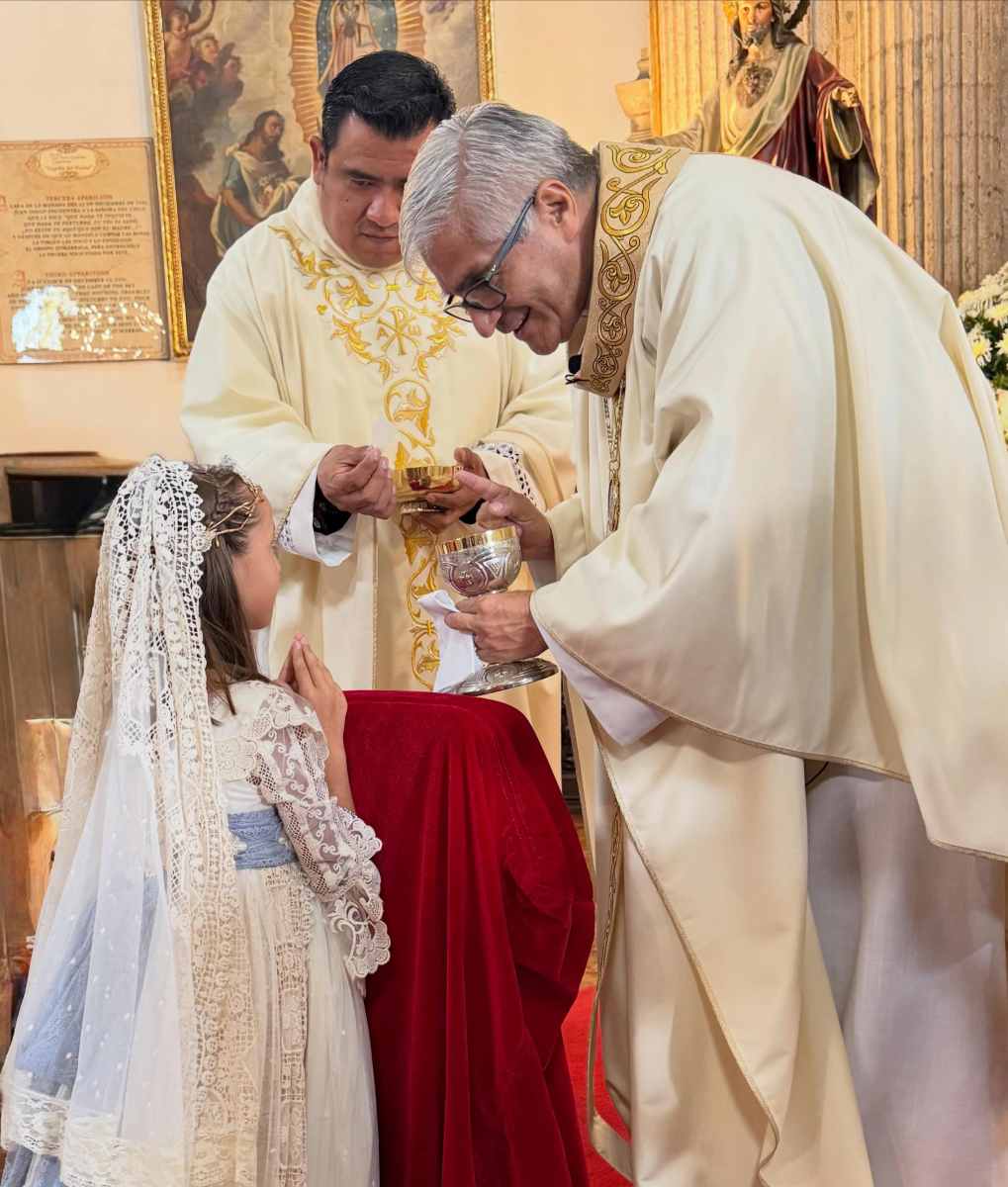 Emmanuel se convirtió en el padrino de su nieta Gianna.