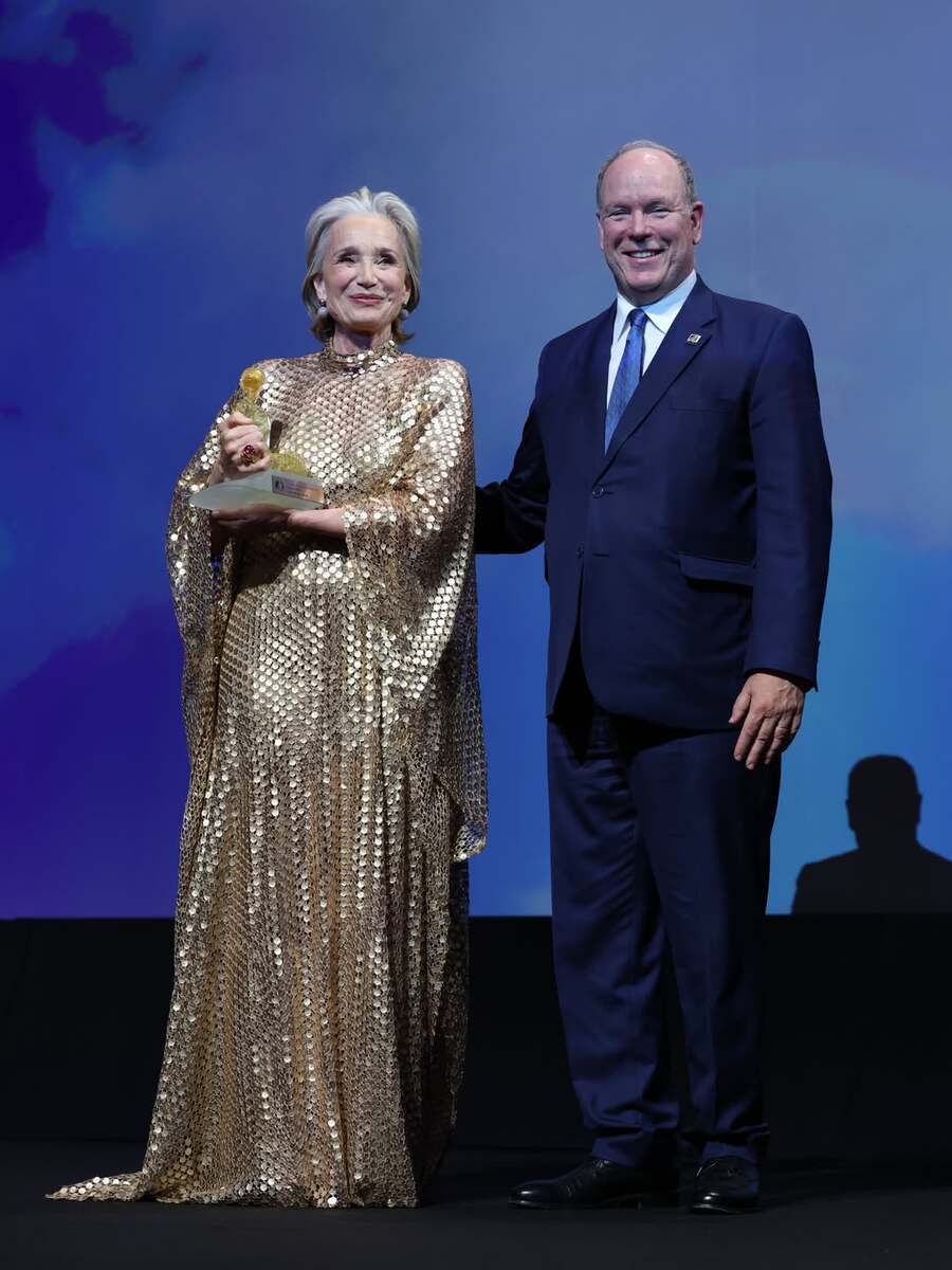 Kristin Scott Thomas con el príncipe de Mónaco.