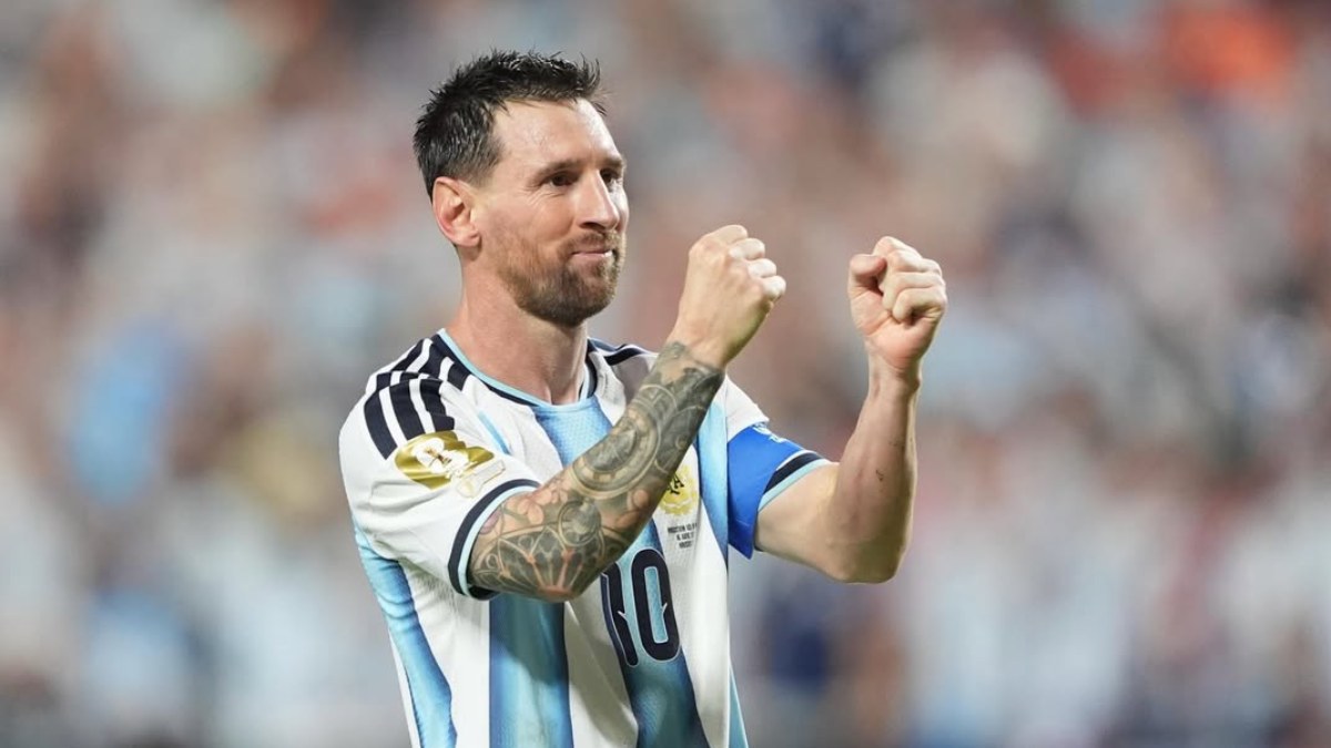 La grandeza de Messi en el Mundial destaca pese a la preocupación por la salud de su papá