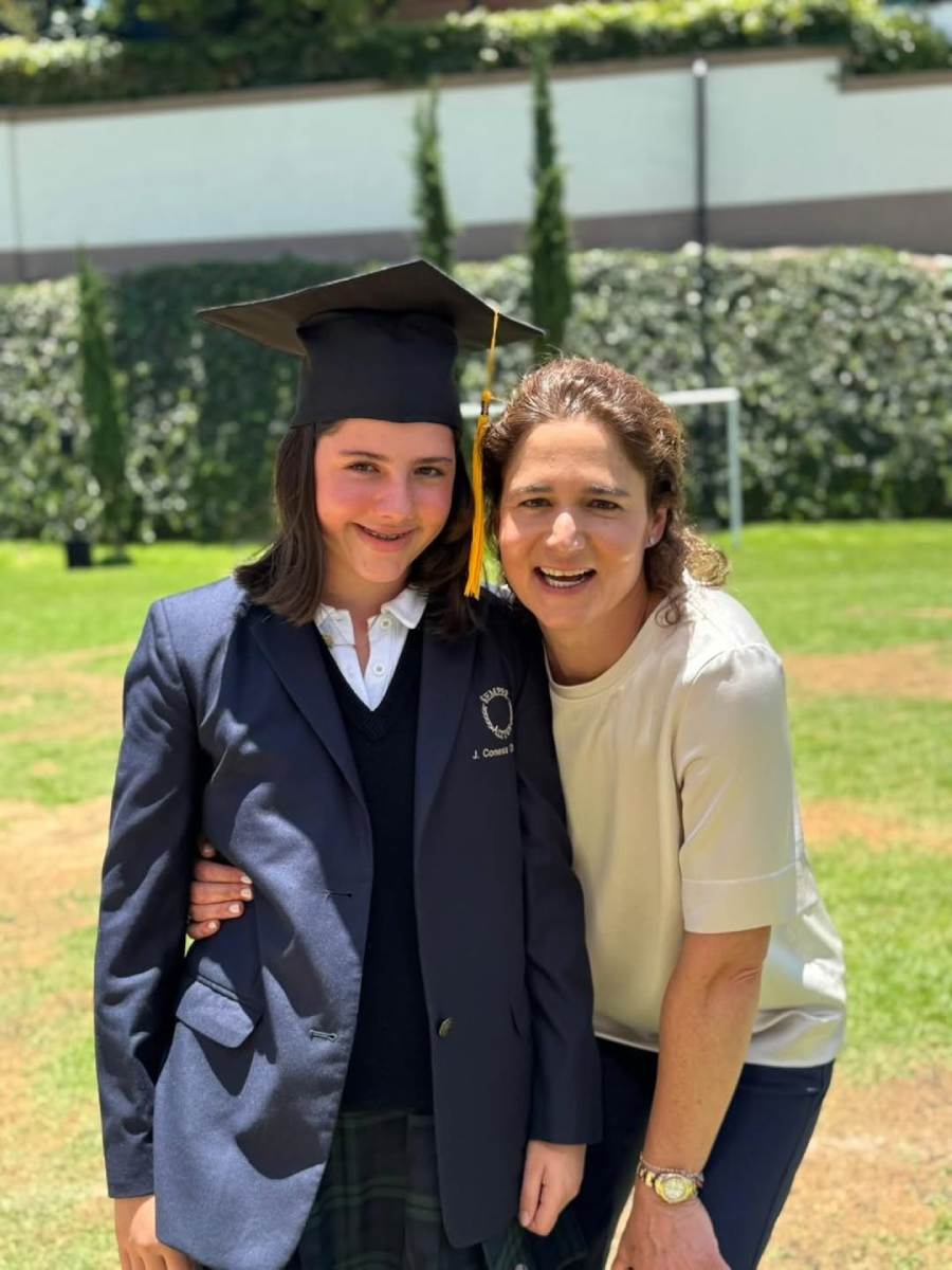 Julia es la hija de Lorena Ochoa que se parece más a ella.