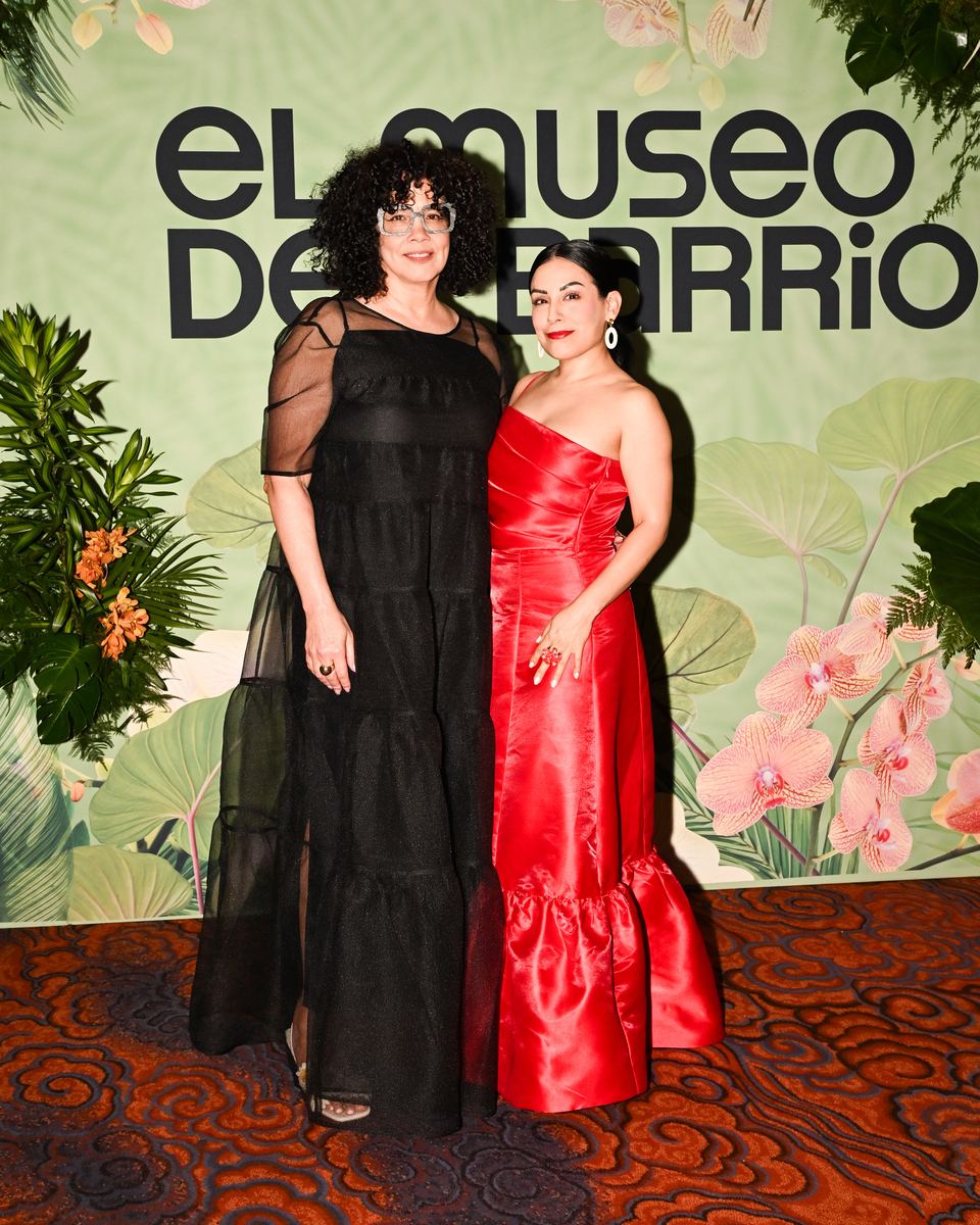 Elia Alba y Karen Vidangos.