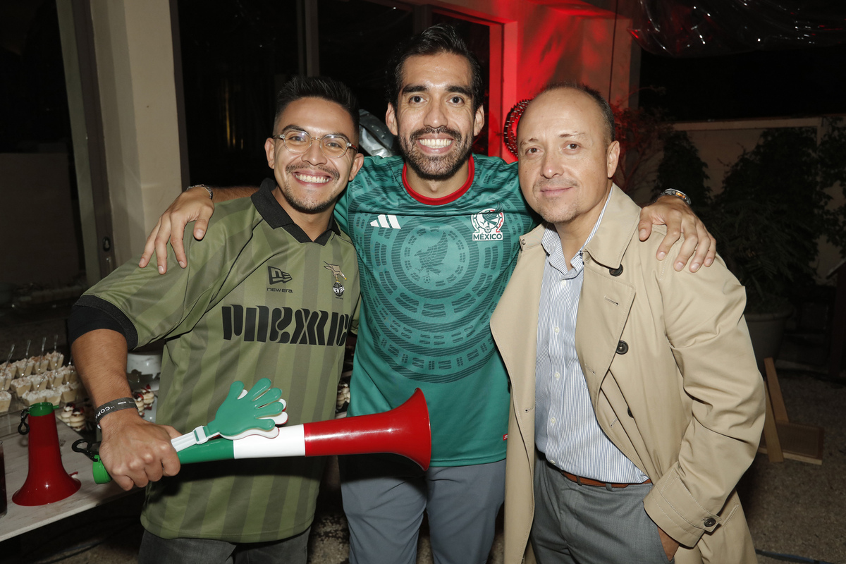 Gilberto Bay, Alejandro Lemus y Arturo Rojas.