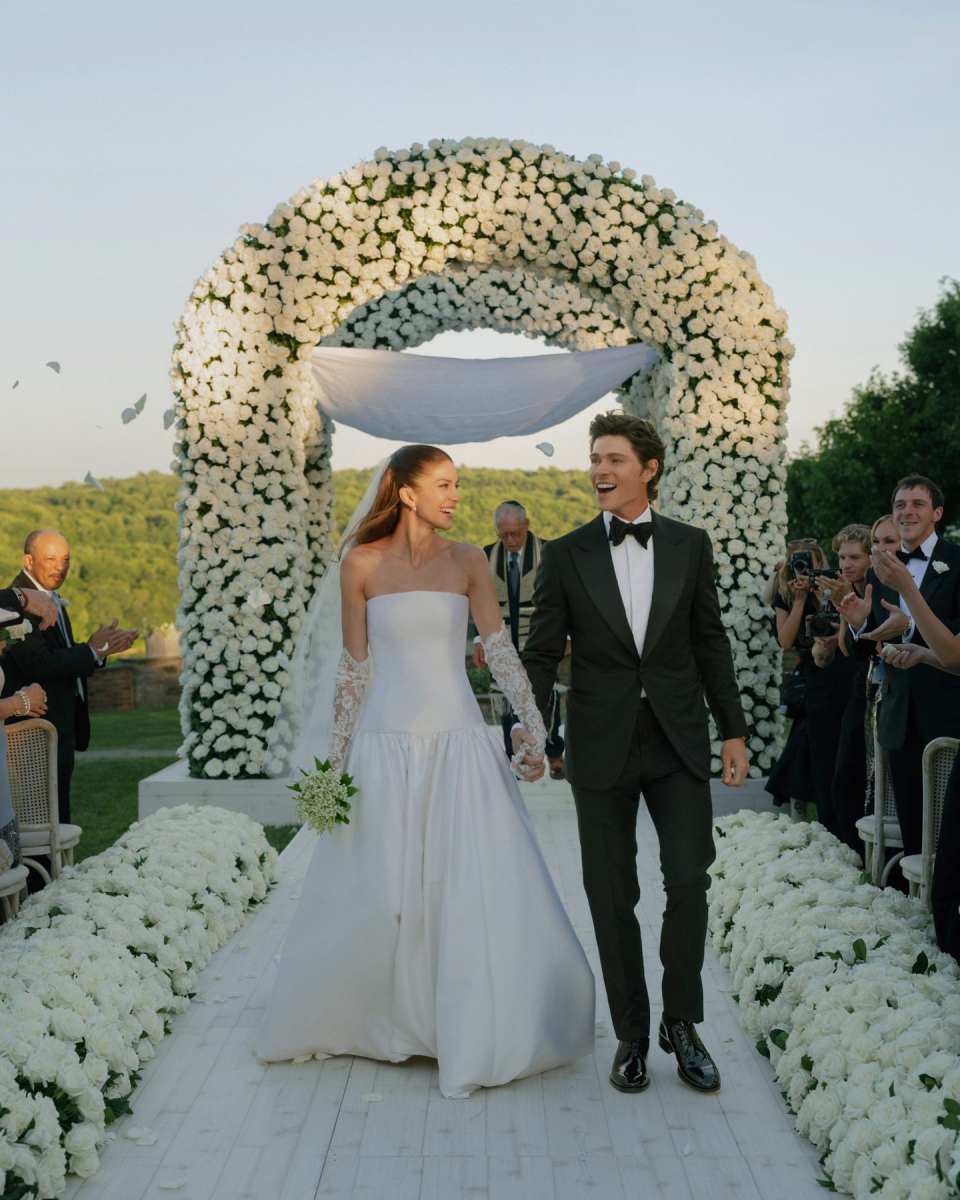 Boda Kenya Kinski-Jones y Will Peltz.