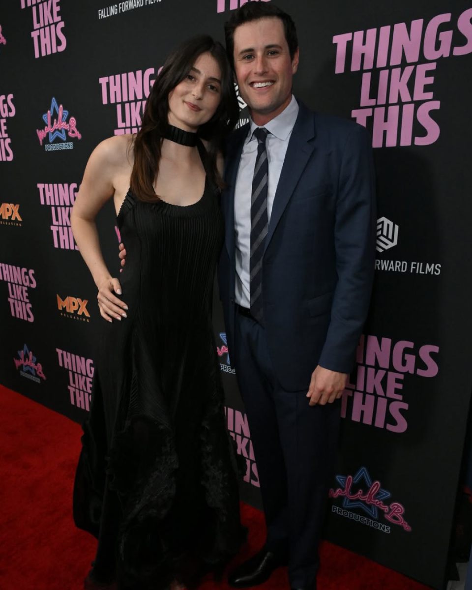 Jake y Romy Reiner, hermanos de Nick. 